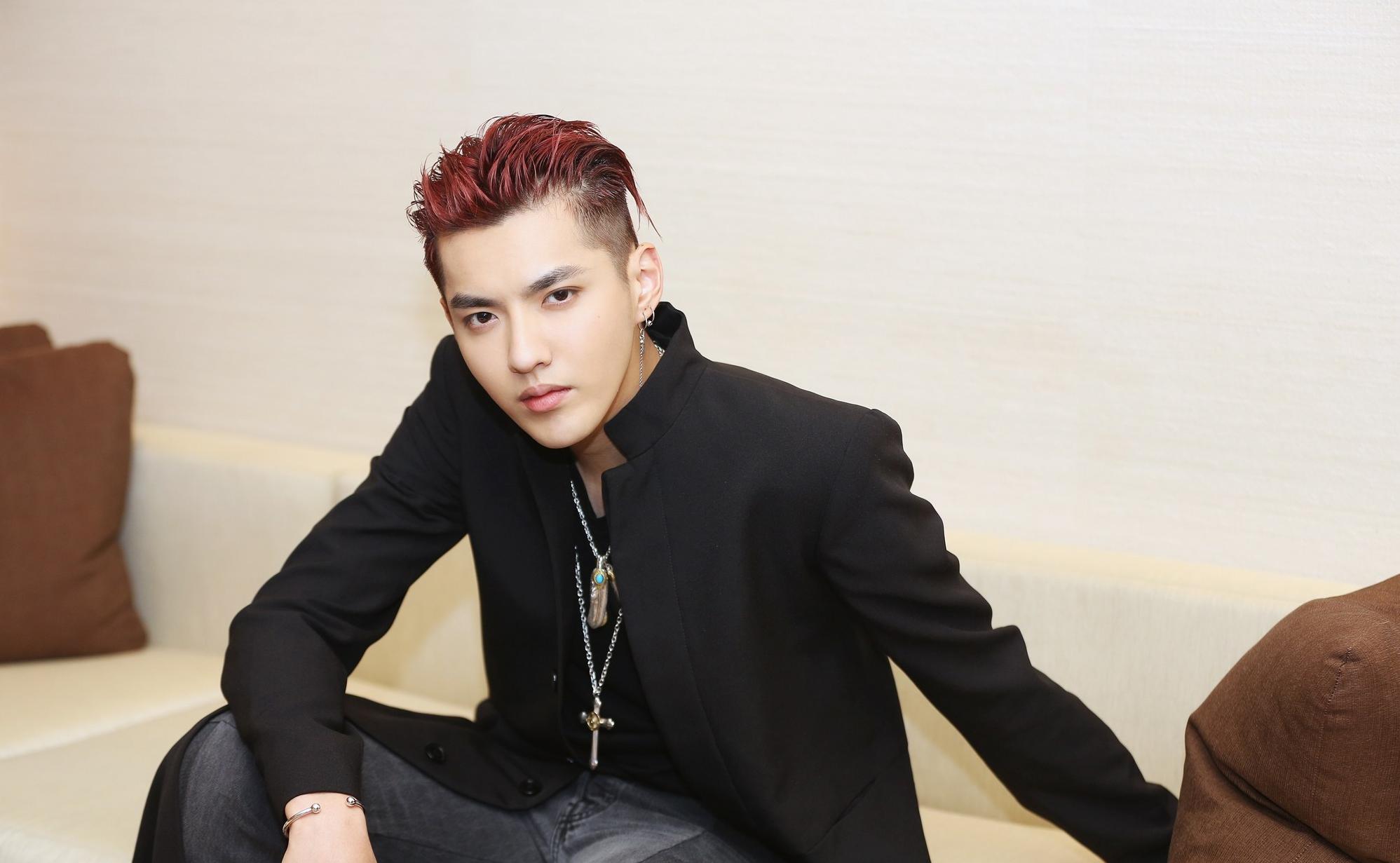 吴亦凡，音乐巨星的崛起与蜕变之路