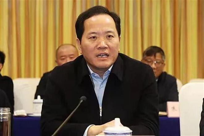 揭秘副市长城市管理幕后决策之路，早期消息独家曝光