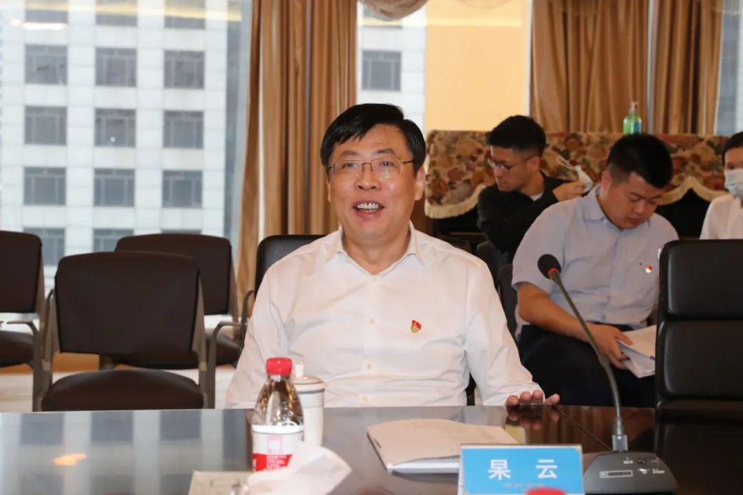黄金交易所开创先河，最新动态引领黄金市场走向