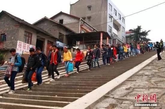 云南贫困县的历史变迁与脱贫攻坚之路探索