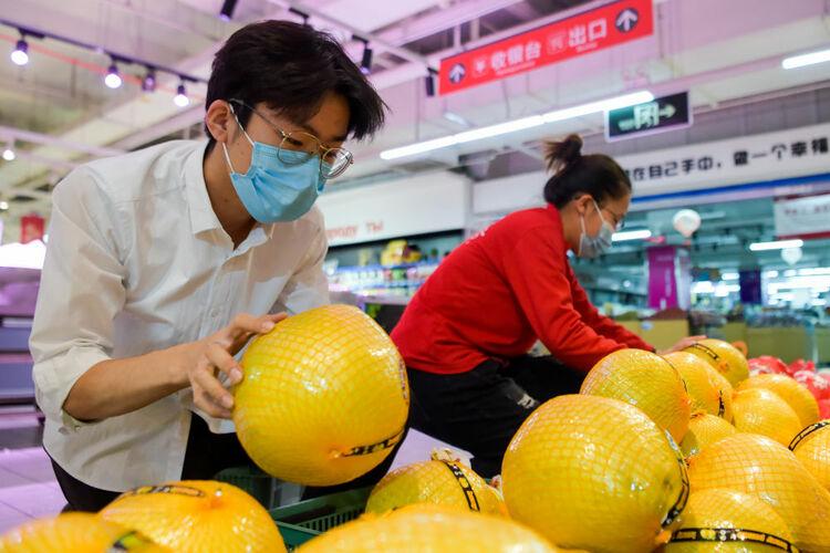 满洲里通报疫情迅速响应，坚决遏制扩散势头