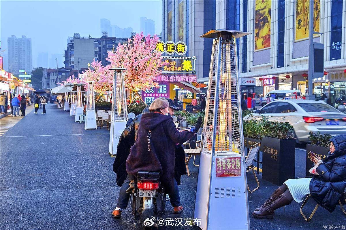 武汉疫情爆发初期的街头见证与记忆