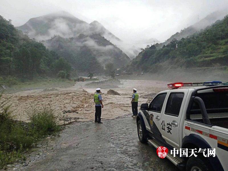 陇南暴雨受灾早期影响严重