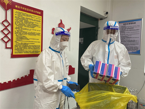疫情初期社区工作中的关键角色与策略深度解析