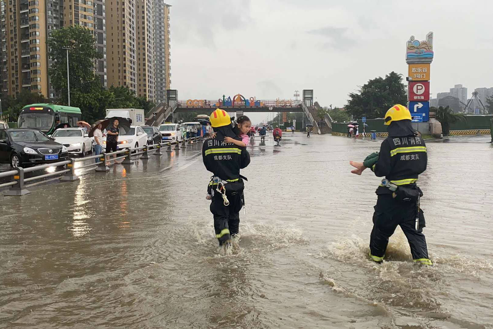 四川遭遇史上最早强降雨，挑战与应对策略