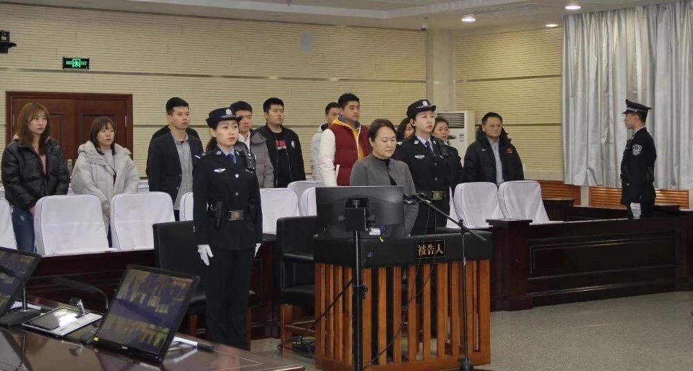 丛红霞，捕捉最新资讯的先行者