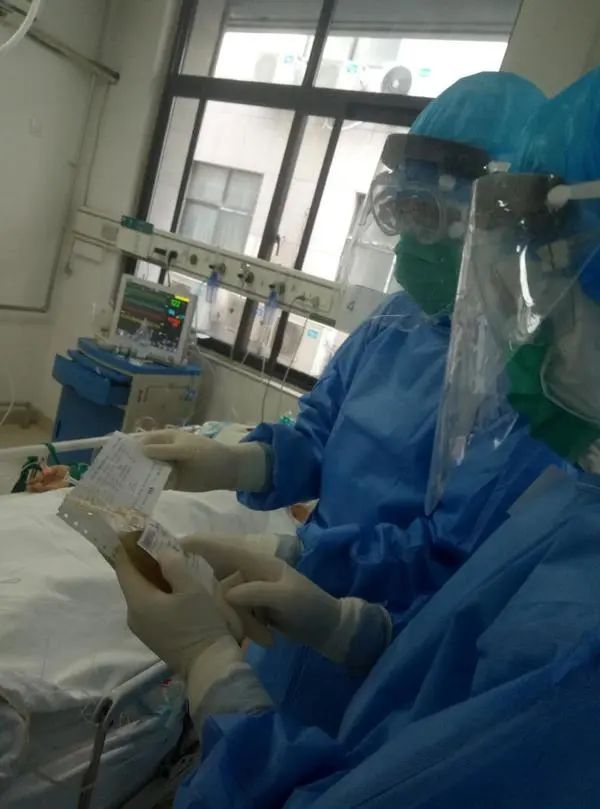 河南新兴肺炎早期情况，迅速应对与全民参与的抗疫战斗