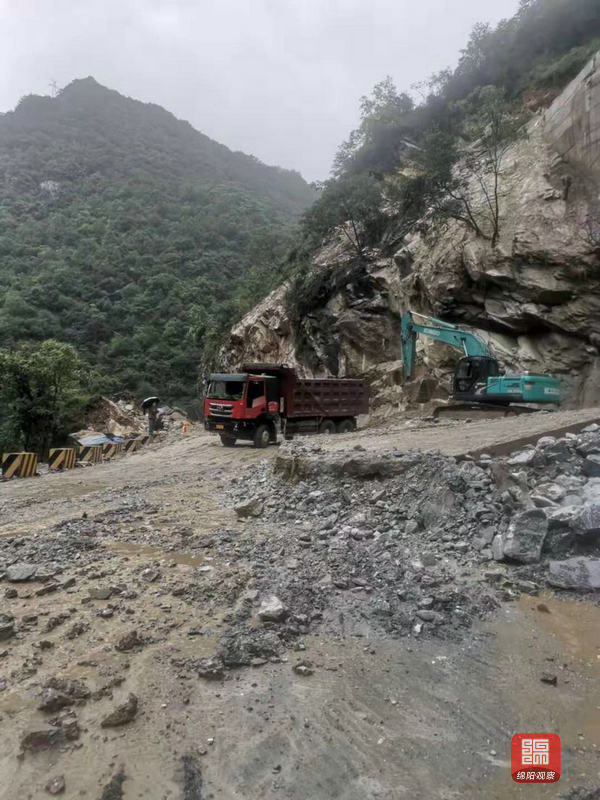 平武县暴雨灾情初现与影响概述