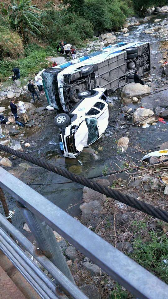 富顺交通事故初步分析与早期情况探讨