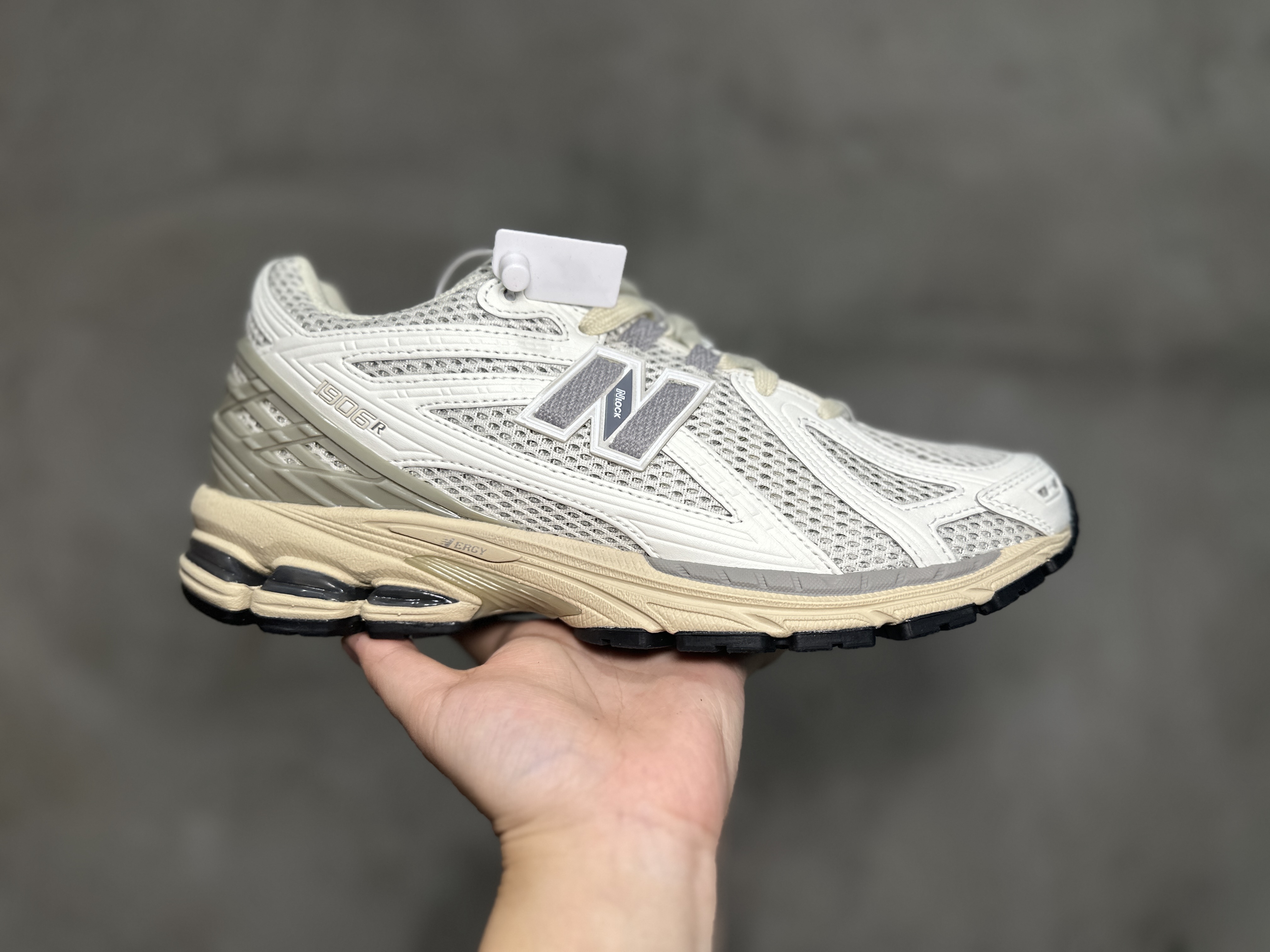 NB1906R最早款，前沿科技探索的启航点