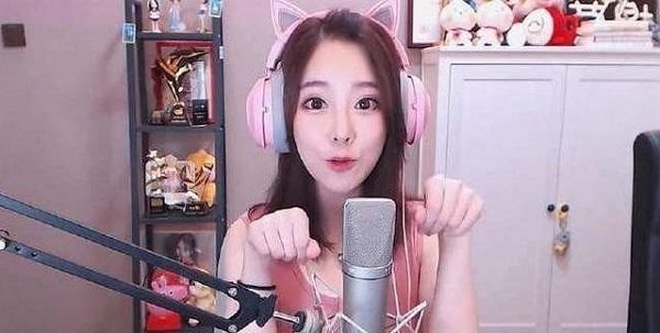 冯提莫音乐之路的起点，早期直播回顾