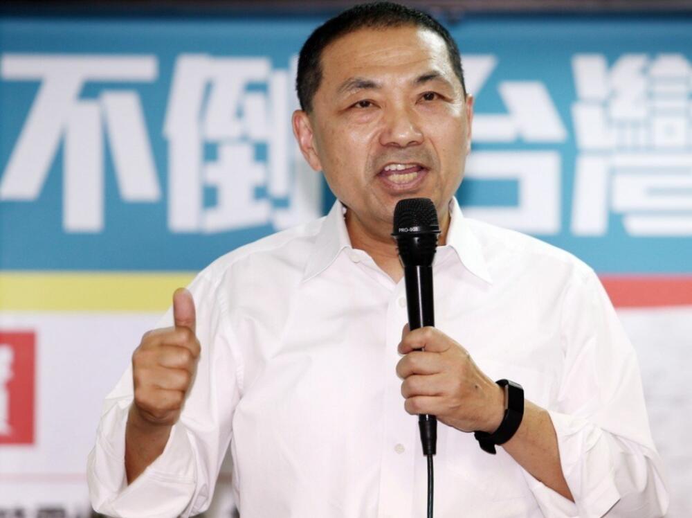 侯友宜早期民调揭示，台湾民意动向与未来政治走向初探