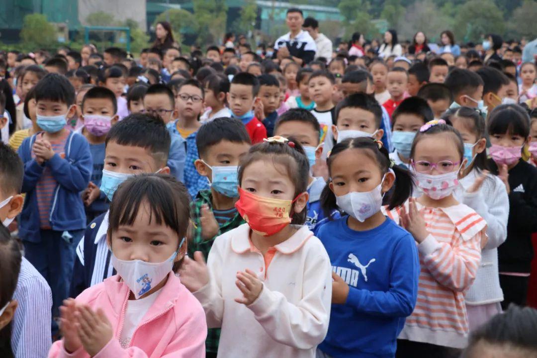 成都疫情最早消息及其社会影响分析