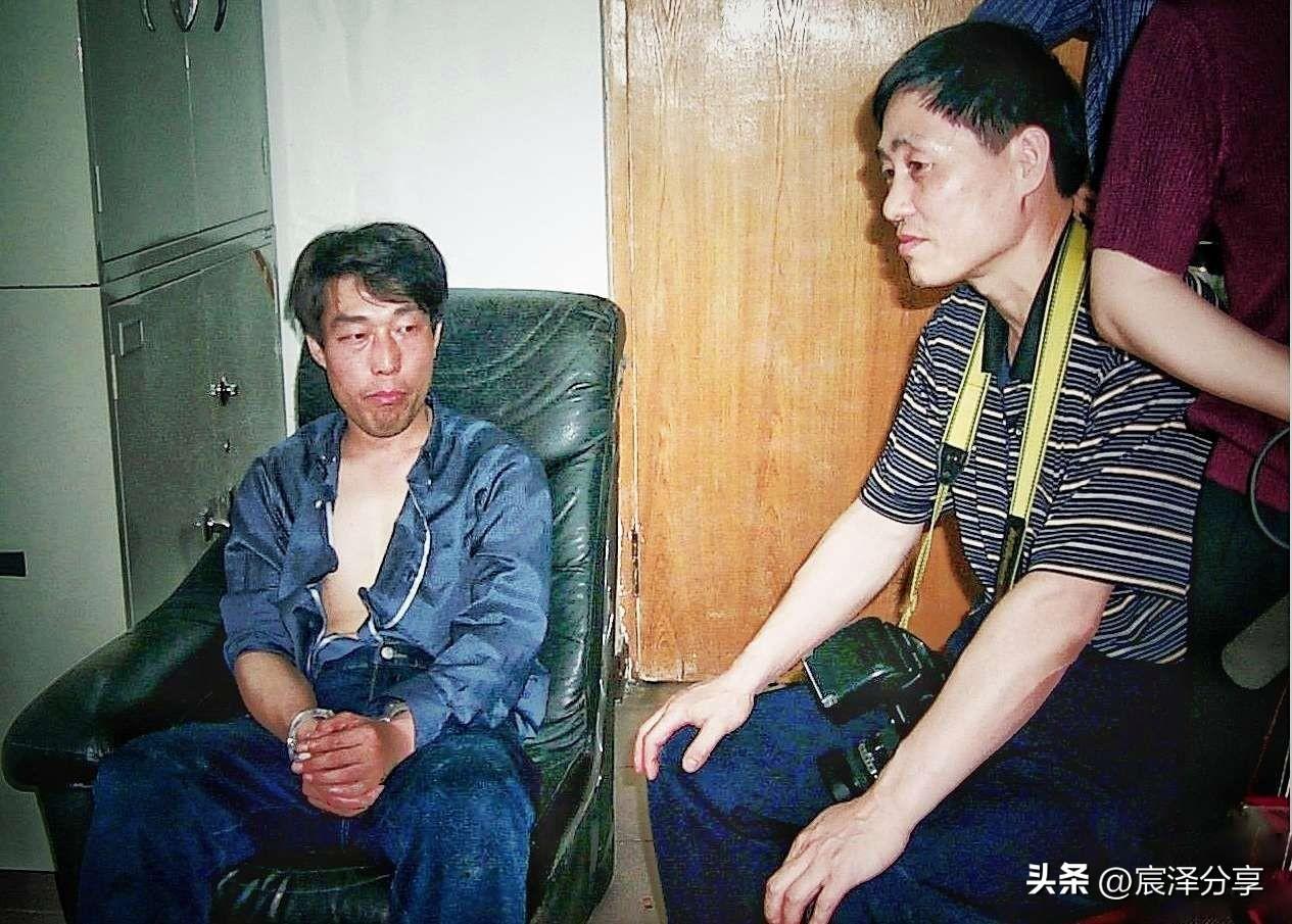 恶魔在隔壁，战七少的起源与传奇之旅