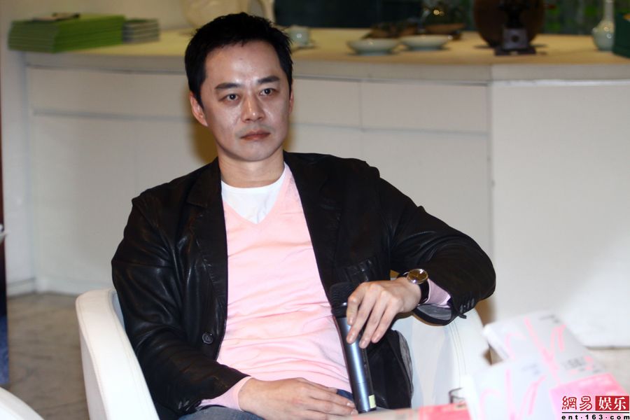 张承中的传奇人生与事业起步揭秘